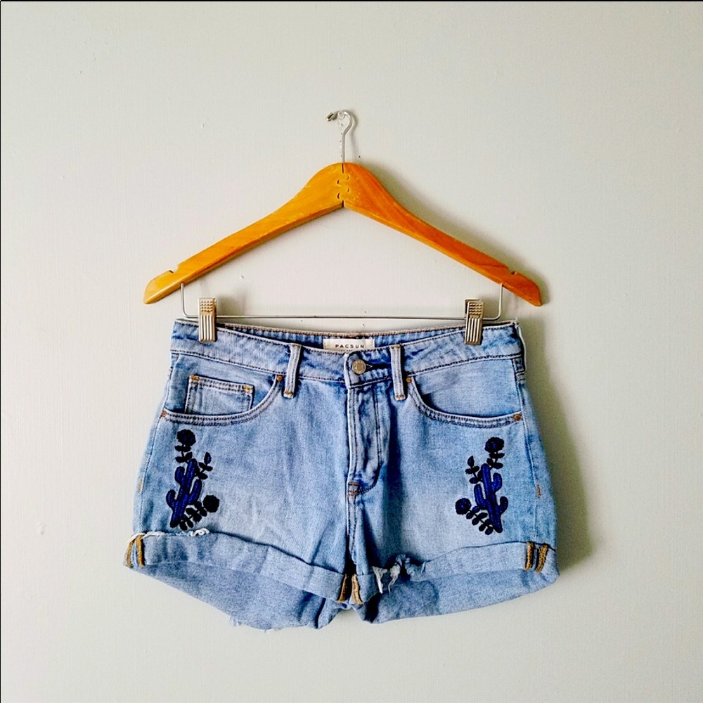 Pacsun Girlfriend Cactus Embroidered Denim Shorts
